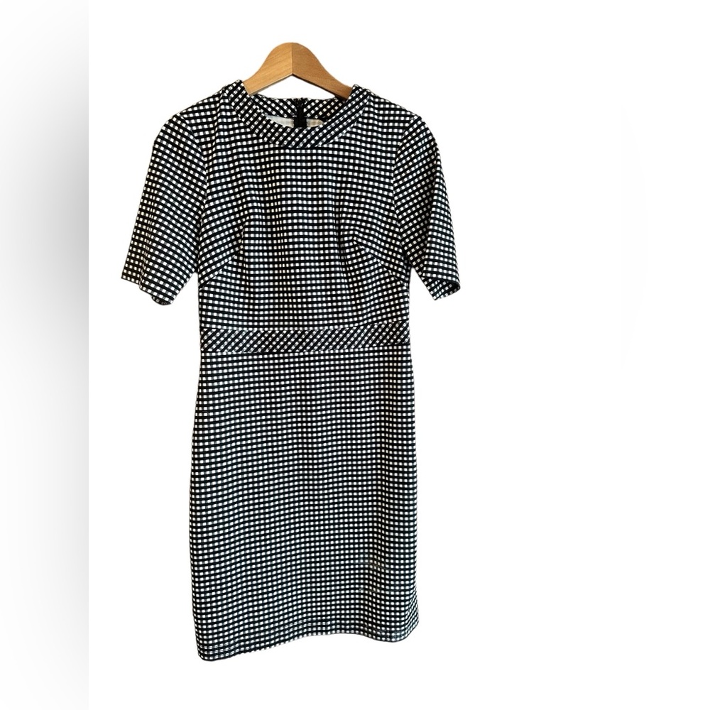 Banana Republic Size 8 Women’s Bi-Stretch Sheath dress